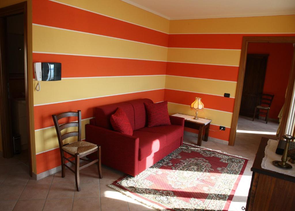 קנרו ריביירה Casale Fe-Wo - Appartamenti Con Vista Lago חדר תמונה