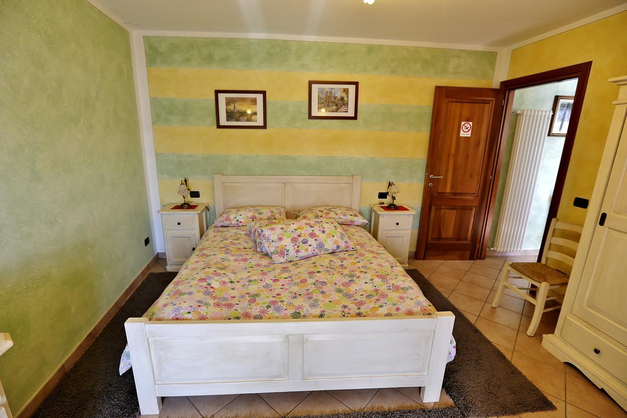 קנרו ריביירה Casale Fe-Wo - Appartamenti Con Vista Lago מראה חיצוני תמונה