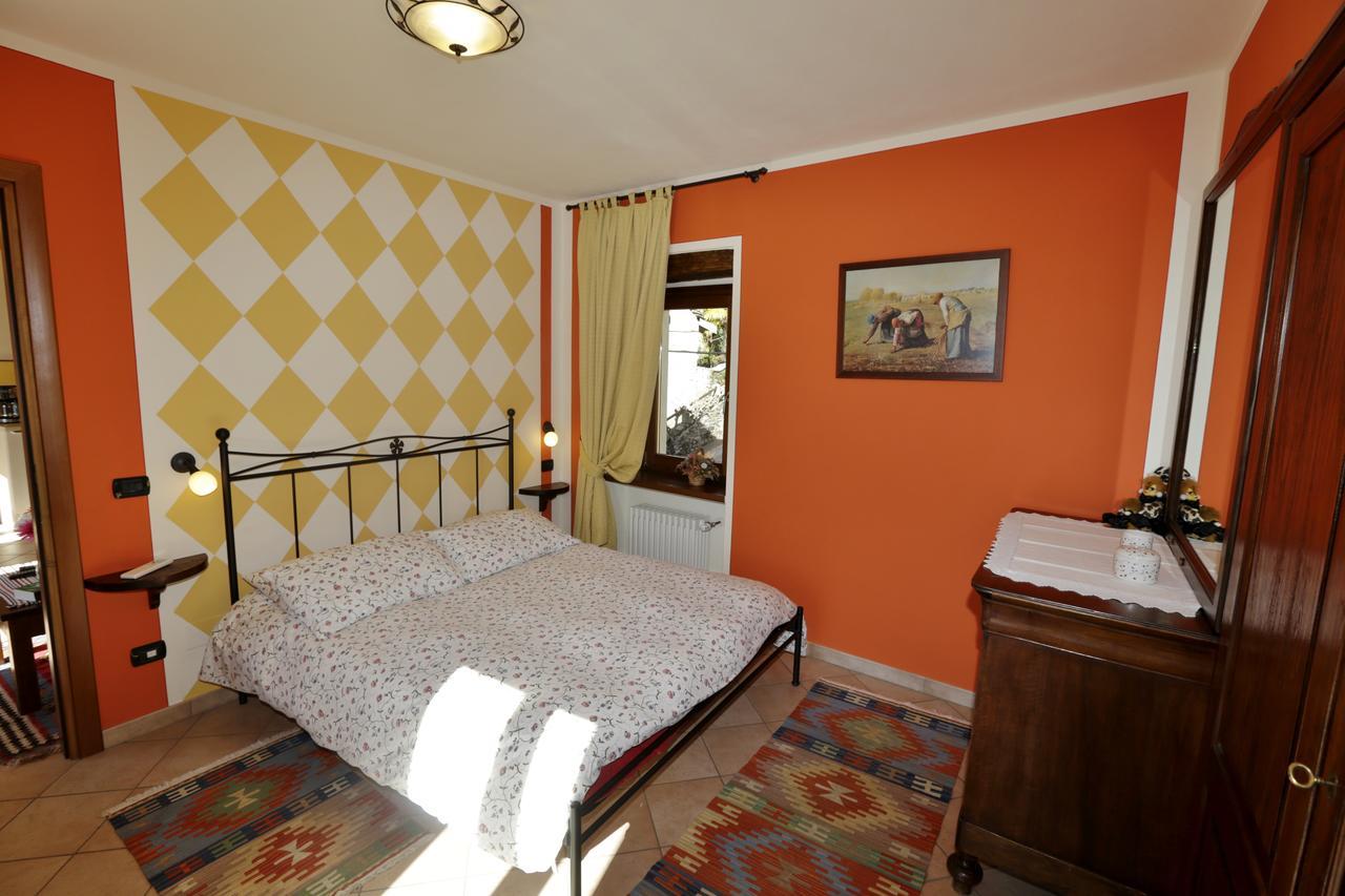 קנרו ריביירה Casale Fe-Wo - Appartamenti Con Vista Lago מראה חיצוני תמונה